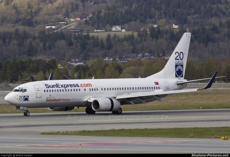SunExpress Boeing B737-800