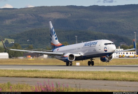 SunExpress Boeing B737-800