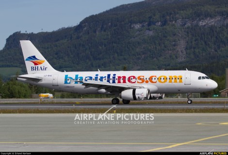 Balkan Holidays Airlines Airbus A320