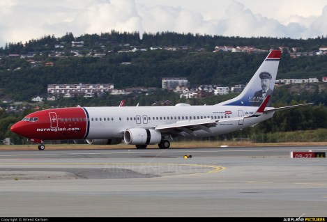 Norwgian Air Shuttle / Go2Sky Boeing B737-800